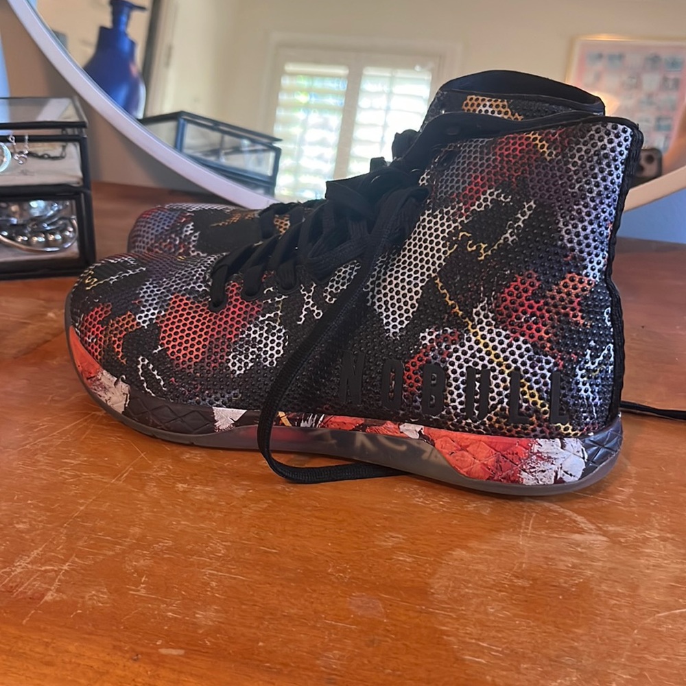 NoBull Hightop Trainers